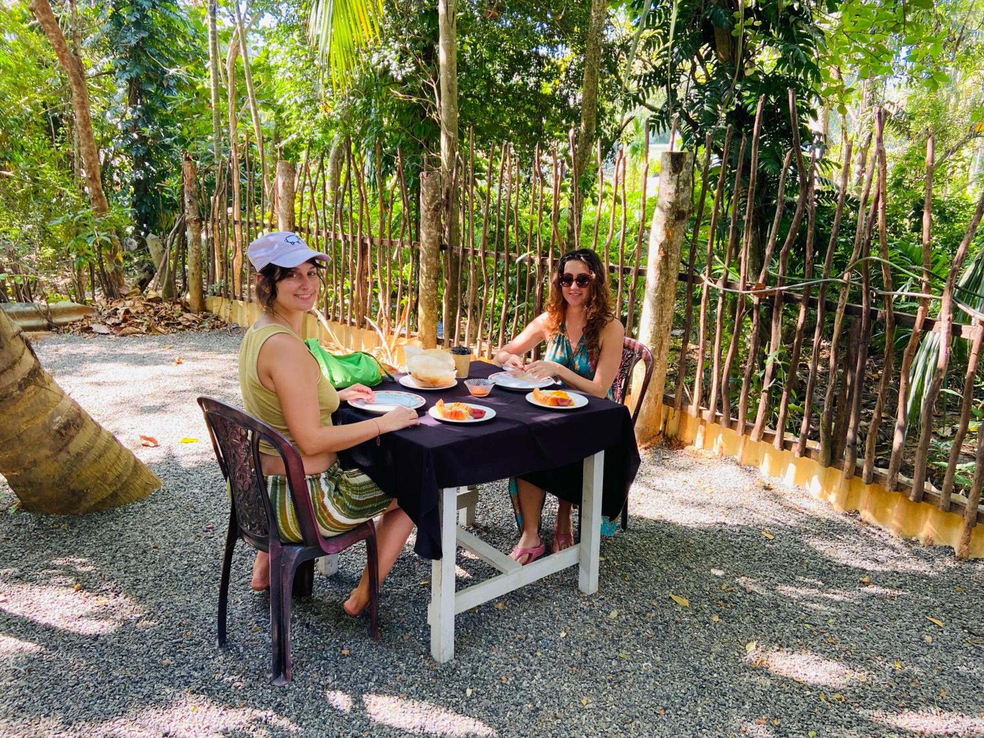 Leo Homestay ดิคเวลลา ภายนอก รูปภาพ