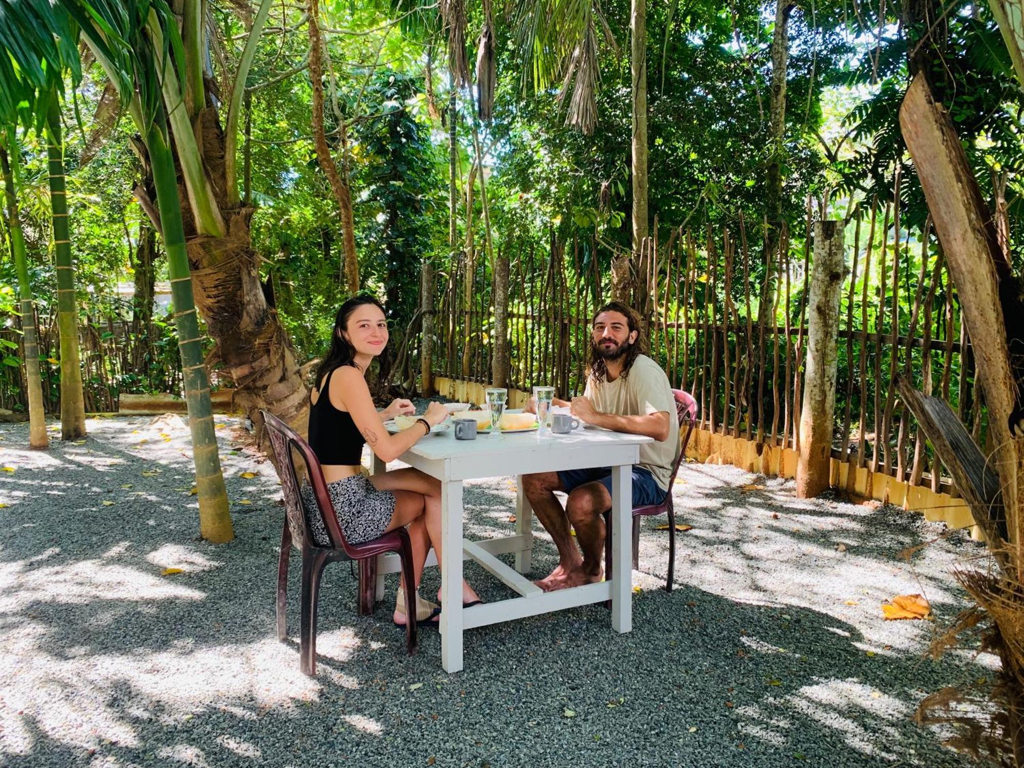 Leo Homestay ดิคเวลลา ภายนอก รูปภาพ