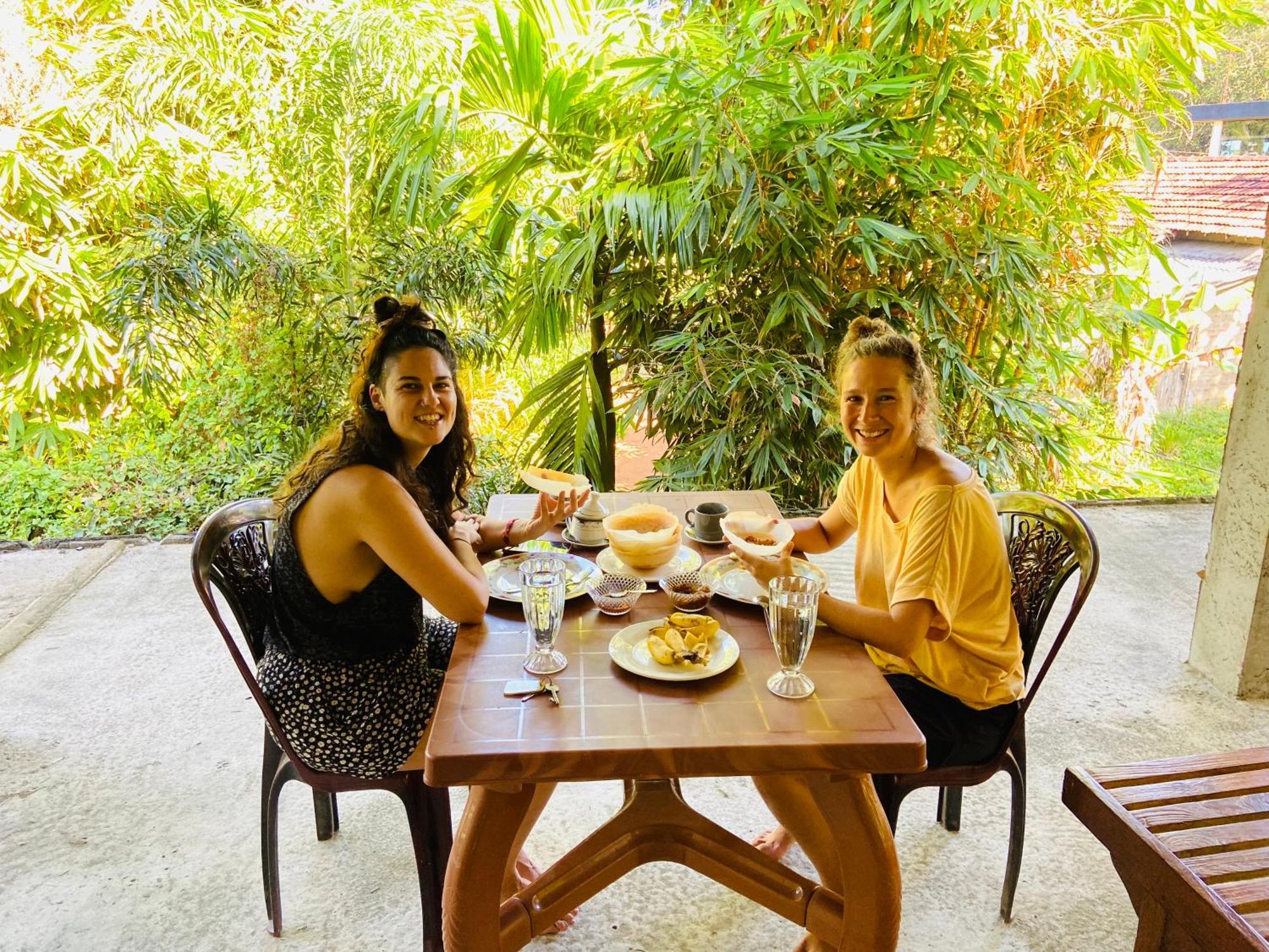 Leo Homestay ดิคเวลลา ภายนอก รูปภาพ