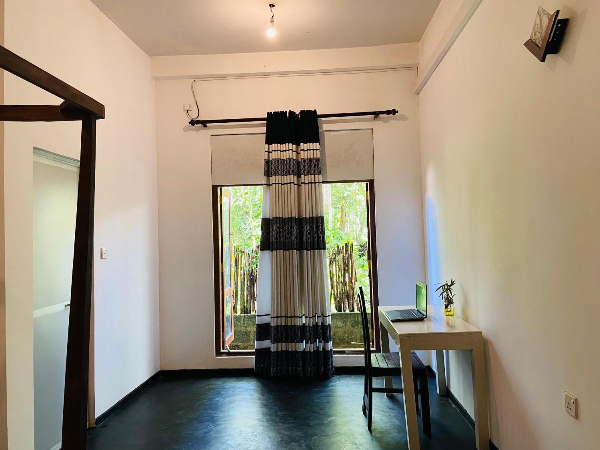 Leo Homestay ดิคเวลลา ภายนอก รูปภาพ