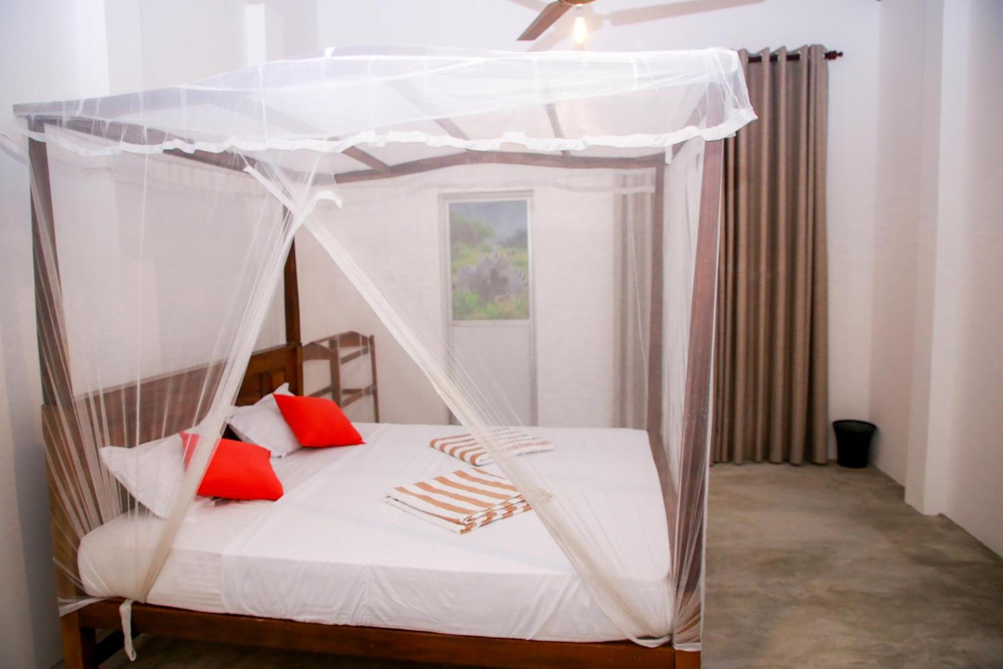 Leo Homestay ดิคเวลลา ภายนอก รูปภาพ