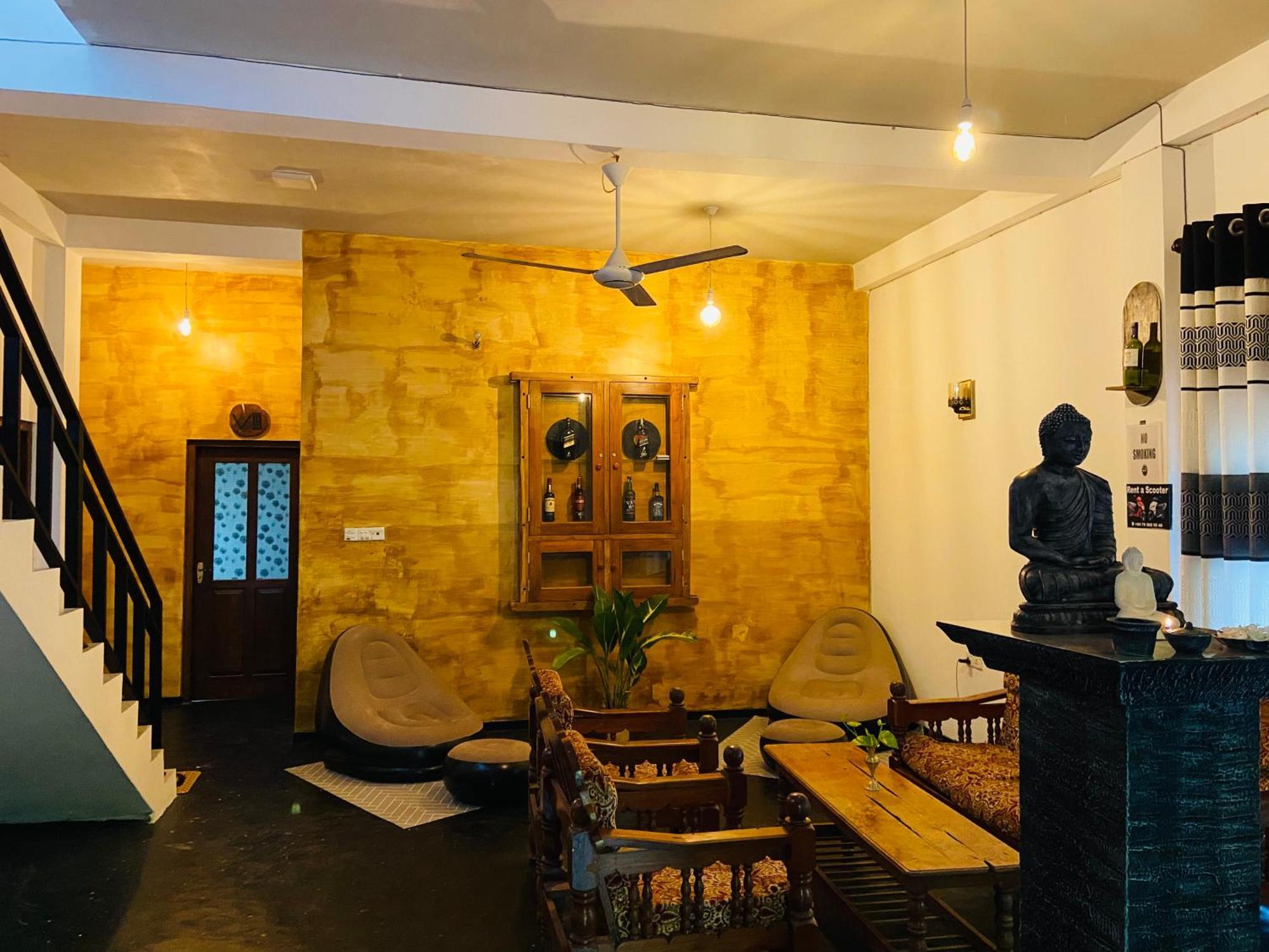 Leo Homestay ดิคเวลลา ภายนอก รูปภาพ