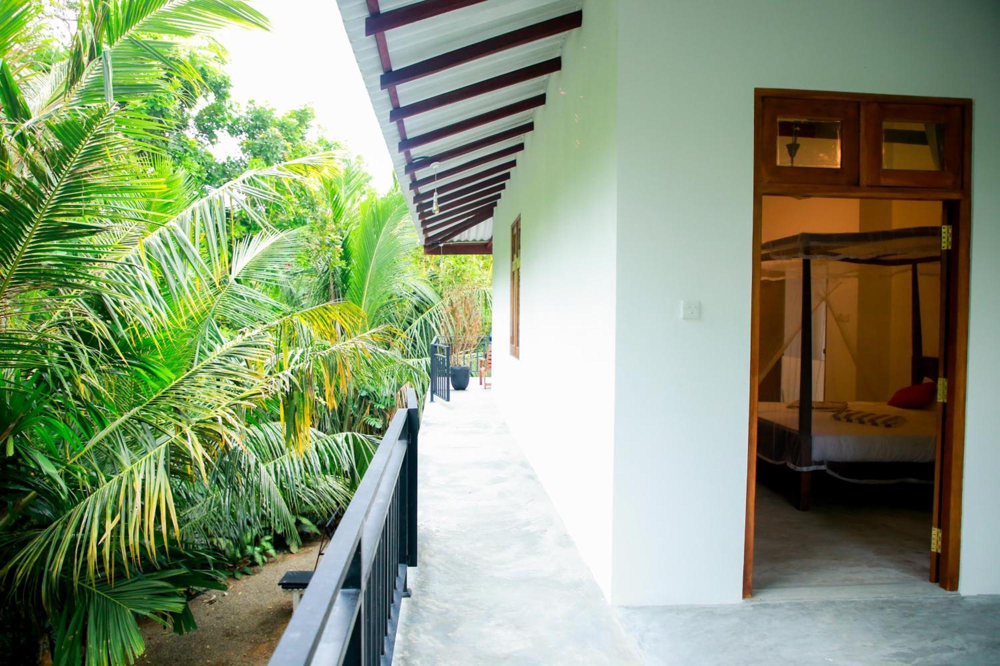 Leo Homestay ดิคเวลลา ภายนอก รูปภาพ