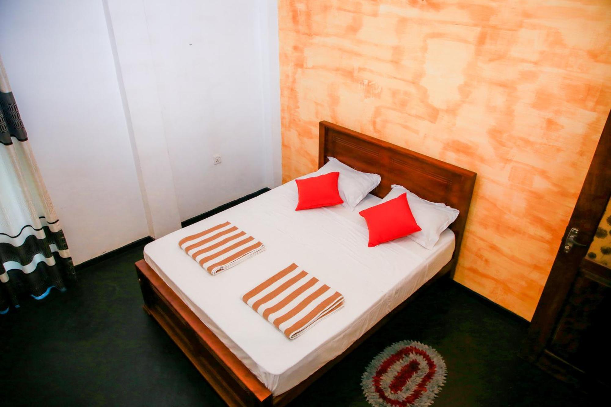 Leo Homestay ดิคเวลลา ภายนอก รูปภาพ